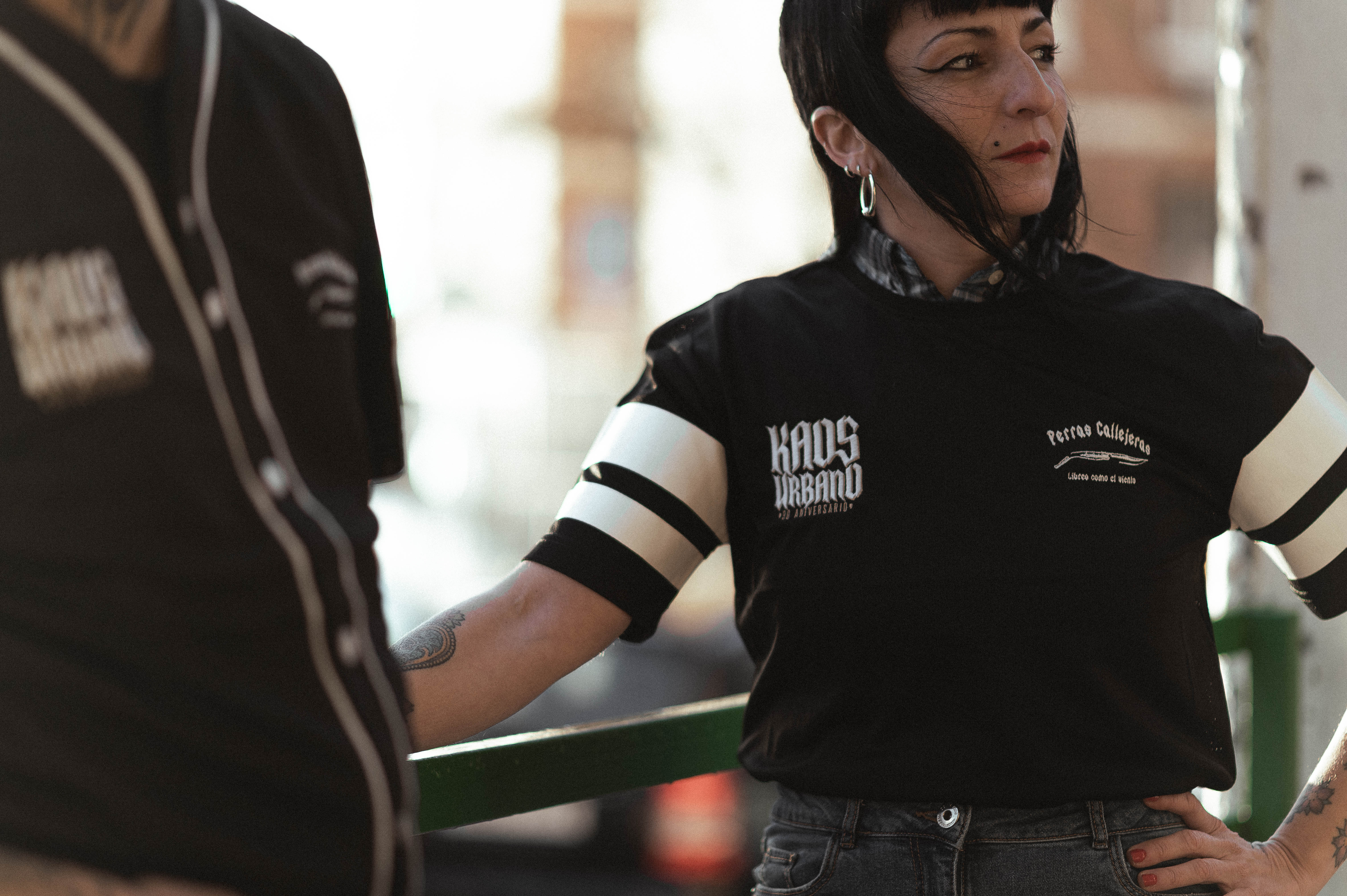 CAMISA BEISBOL KAOR URBANO X PERRAS CALLEJERAS - Image 6