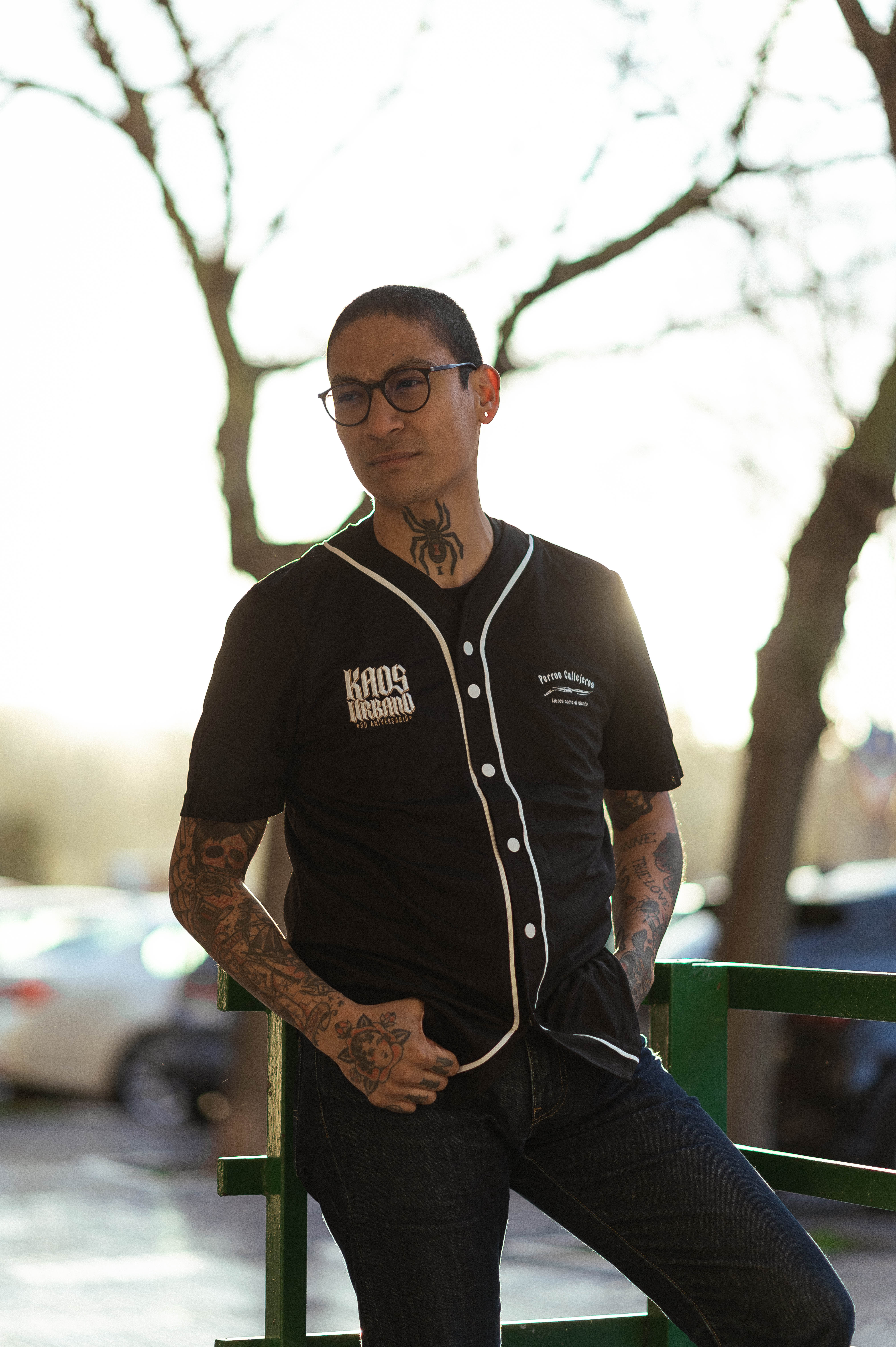 CAMISA BEISBOL KAOS URBANO X PERROS CALLEJEROS - Image 5