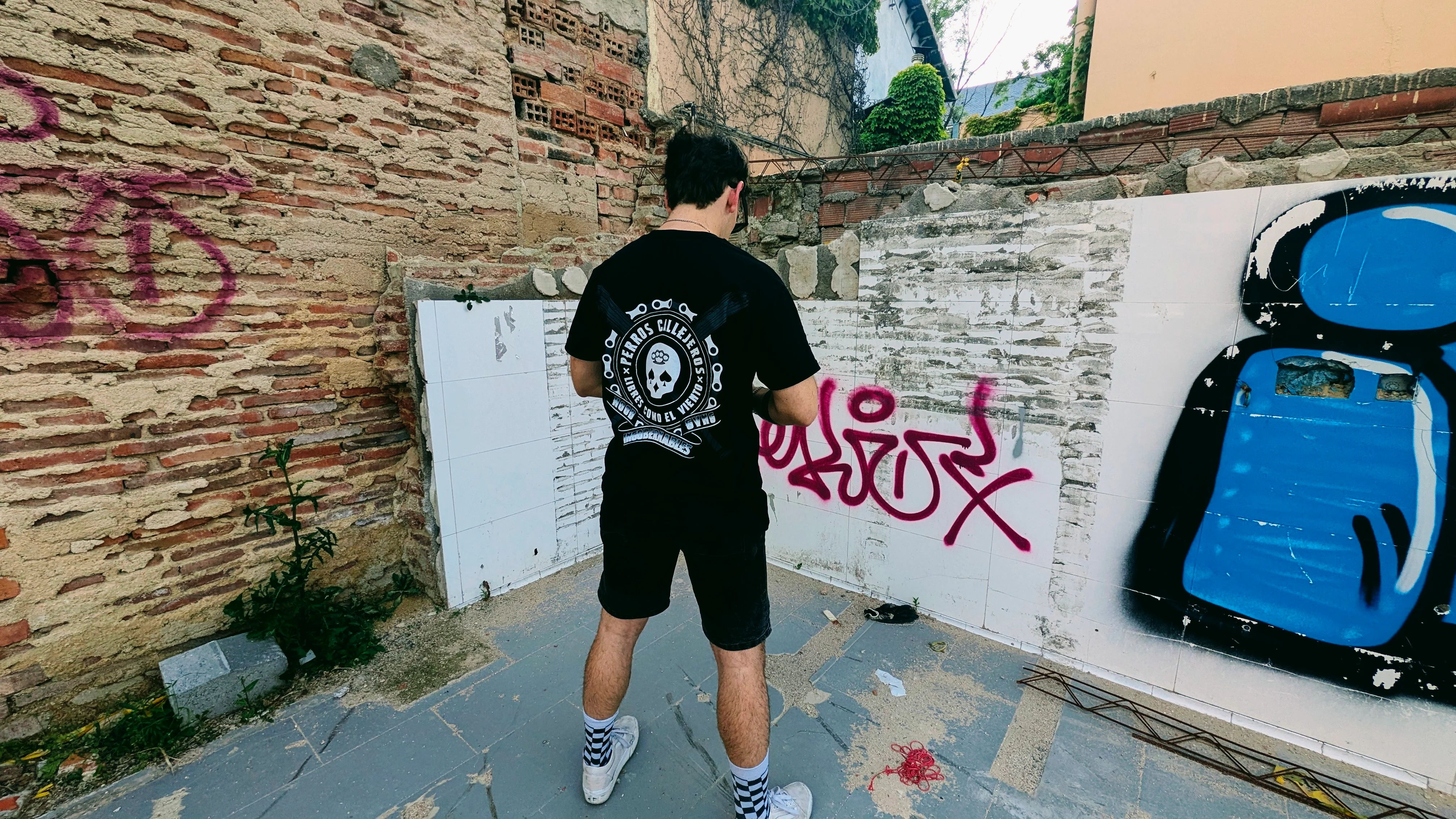 Camiseta Hood - Image 15