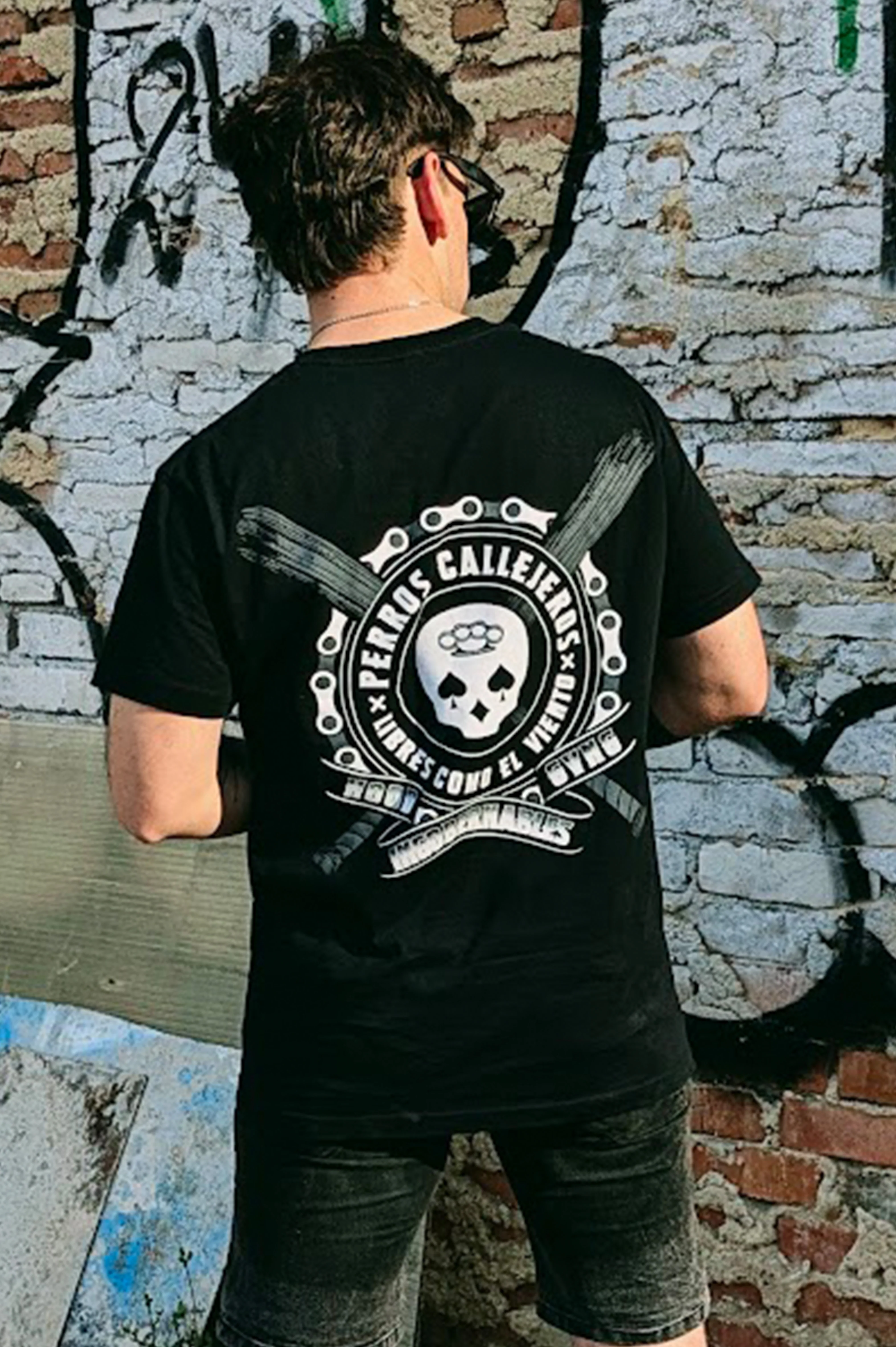 Camiseta Hood - Image 7