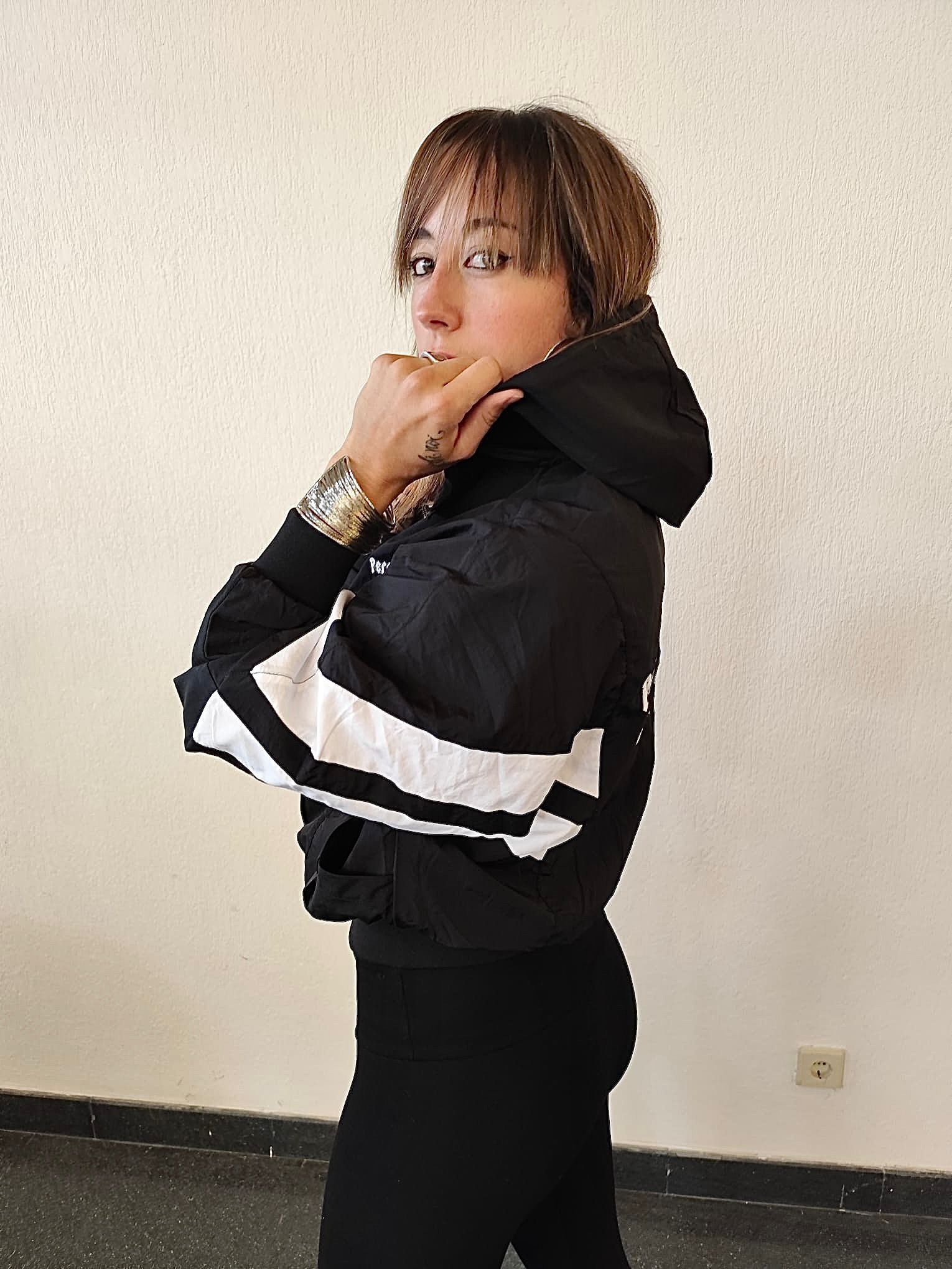 Chaqueta Murciélago - Image 10