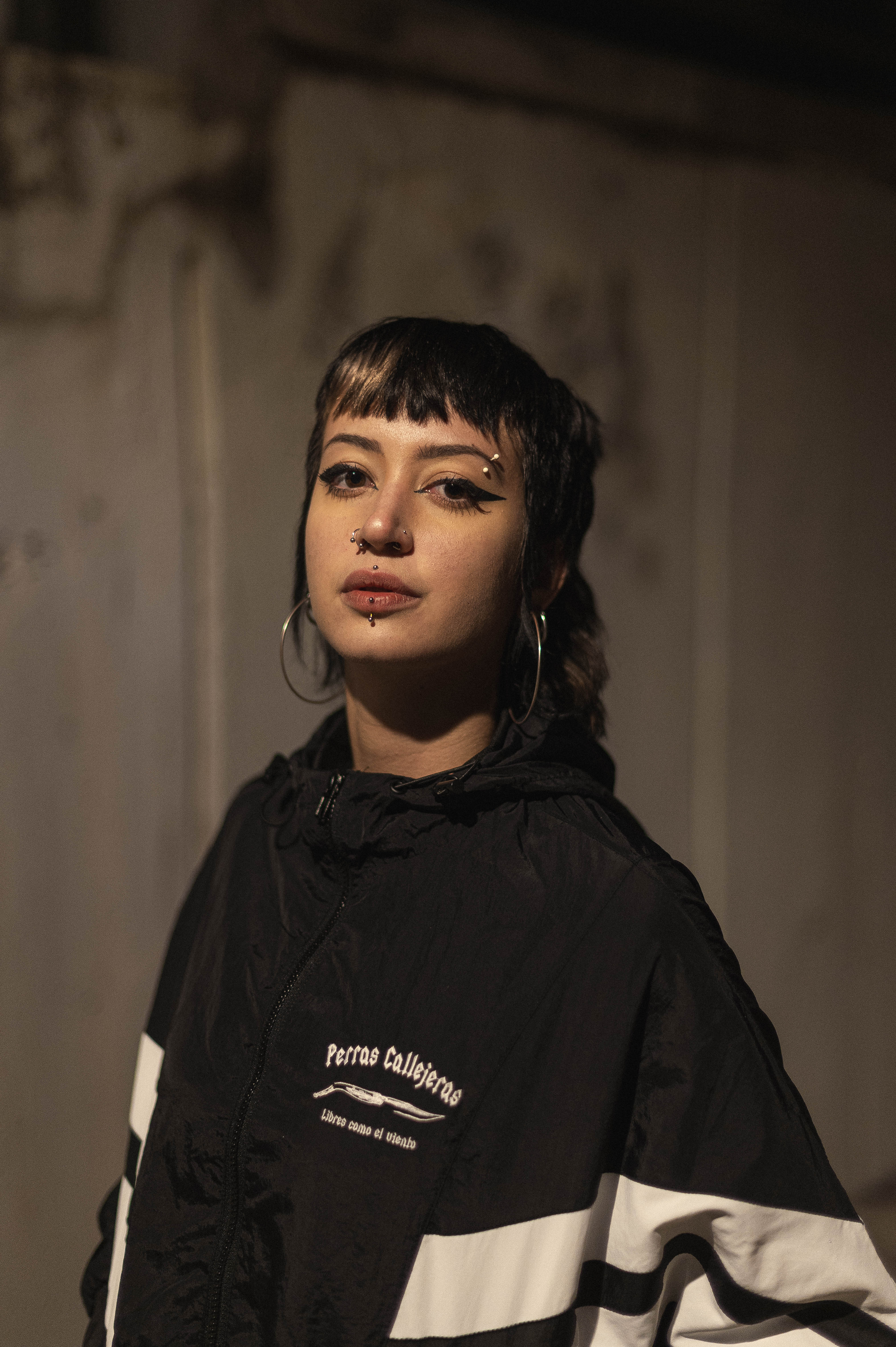 Chaqueta Murciélago - Image 5