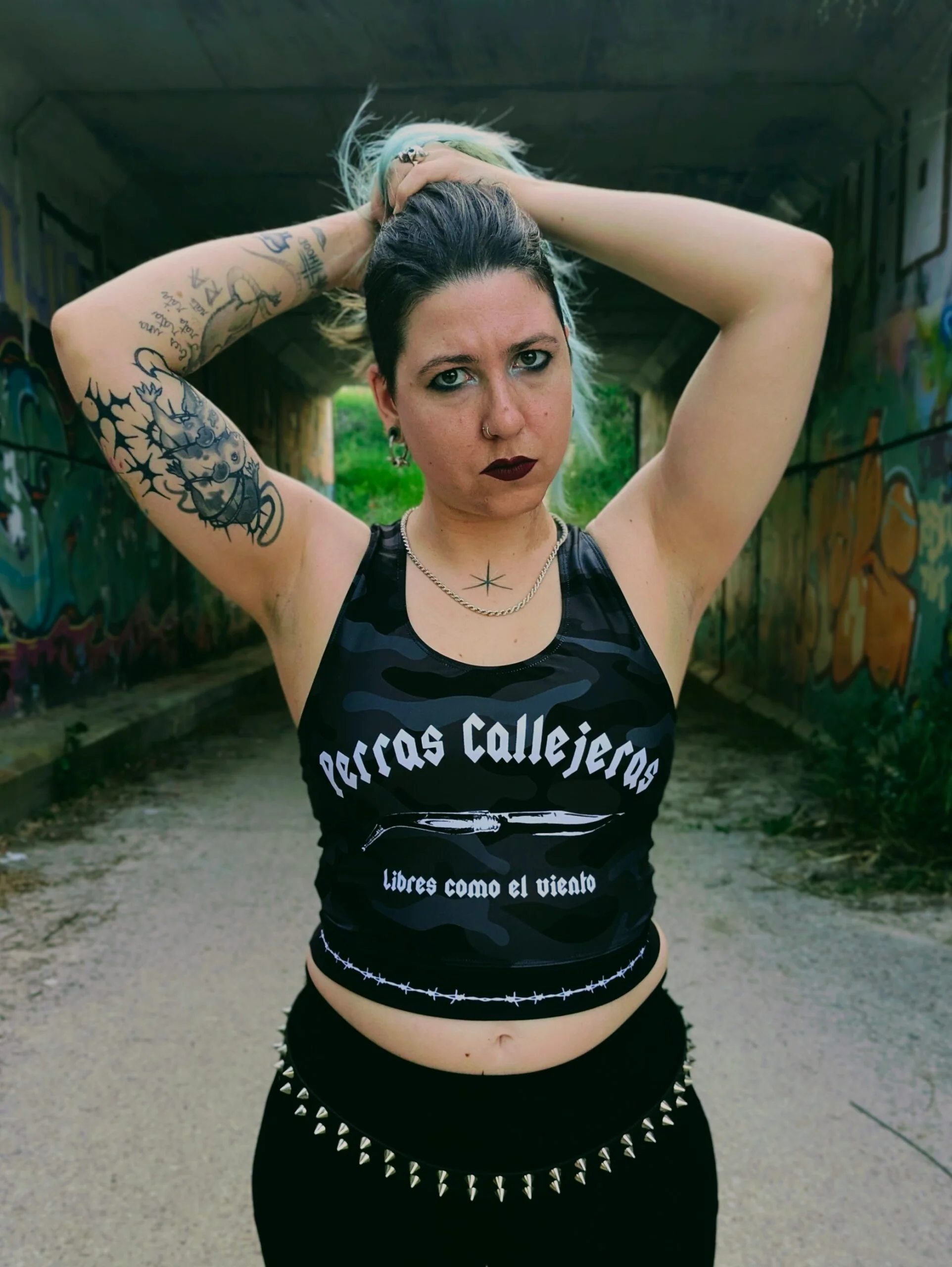 Top deportivo Fght Grrrl - Image 12