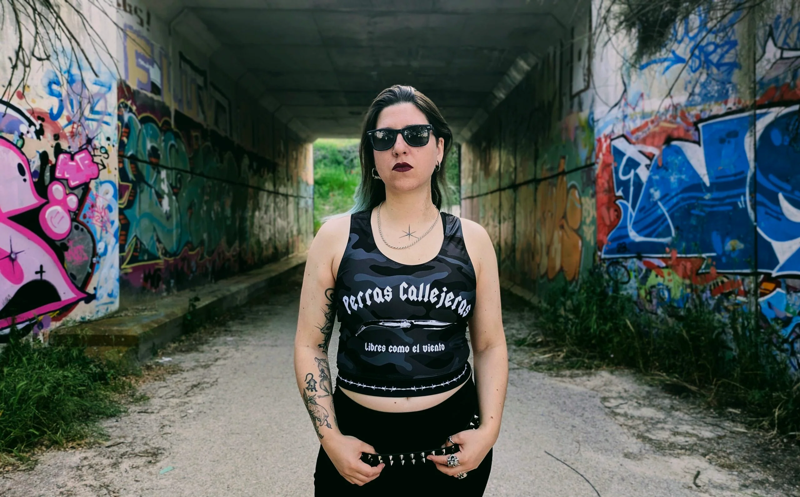 Top deportivo Fght Grrrl - Image 14