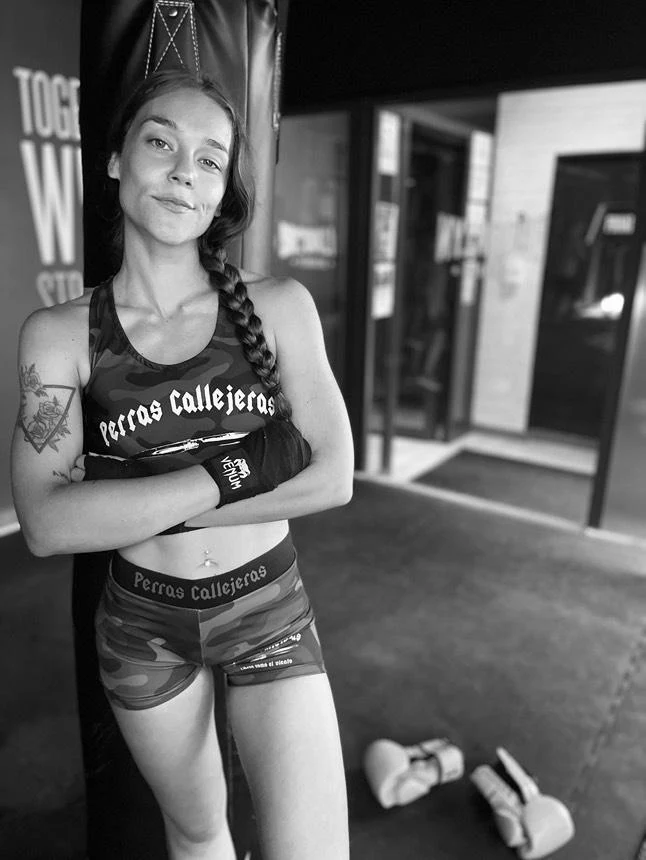 Short Fight Grrl - Image 11